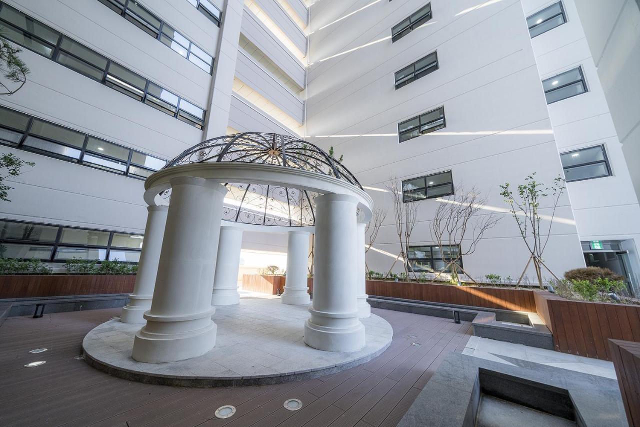 Gangneung Chonpines Ocean Suites Hotel エクステリア 写真