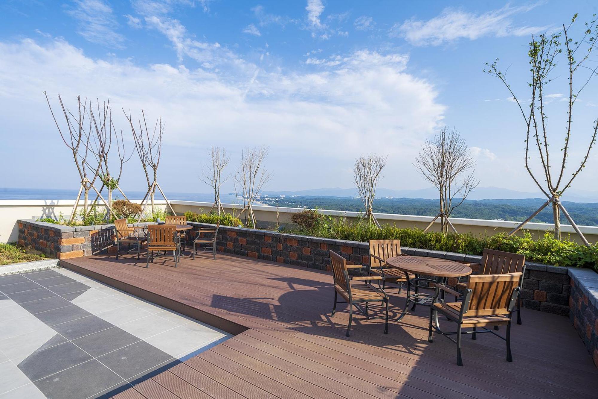 Gangneung Chonpines Ocean Suites Hotel エクステリア 写真