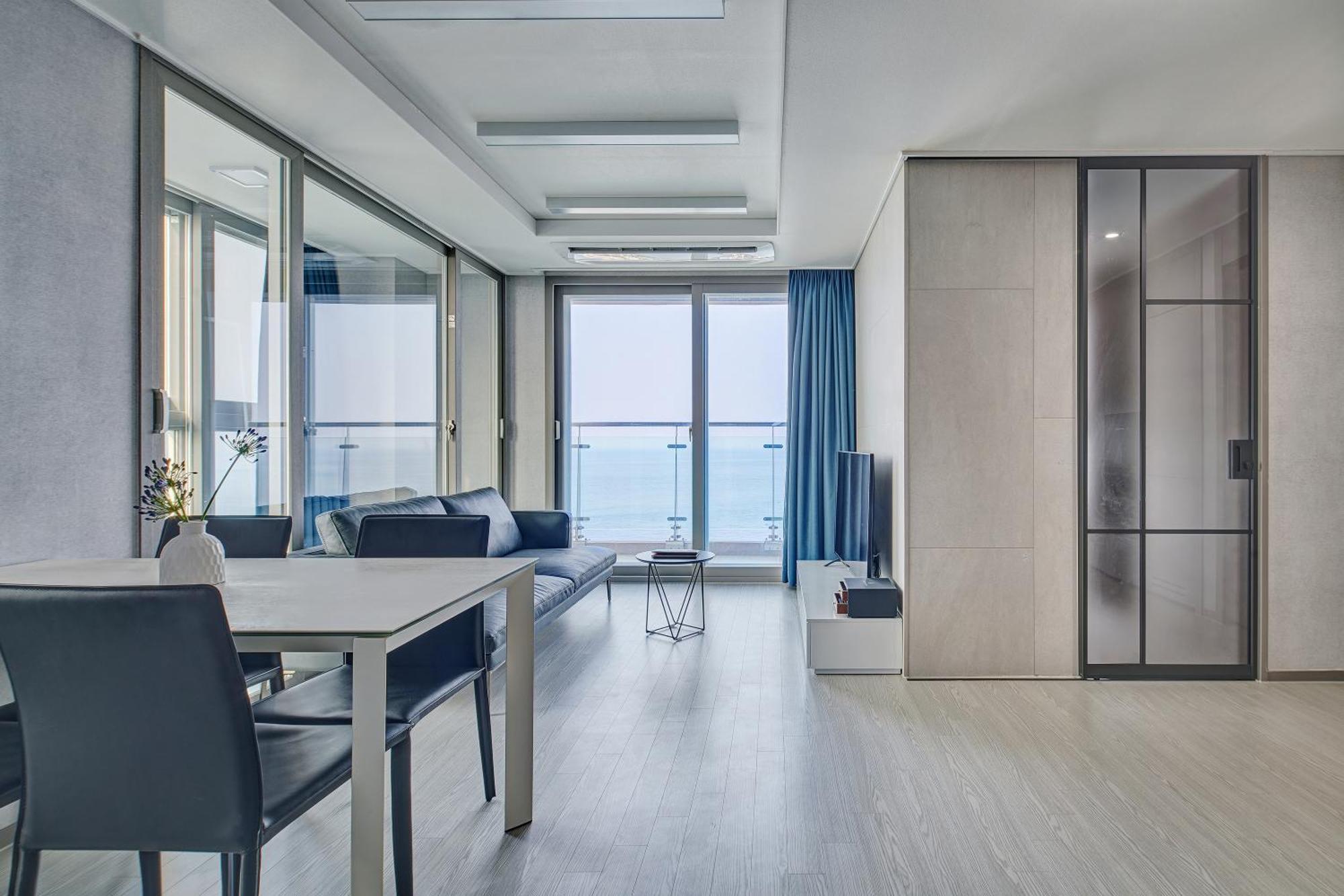 Gangneung Chonpines Ocean Suites Hotel エクステリア 写真